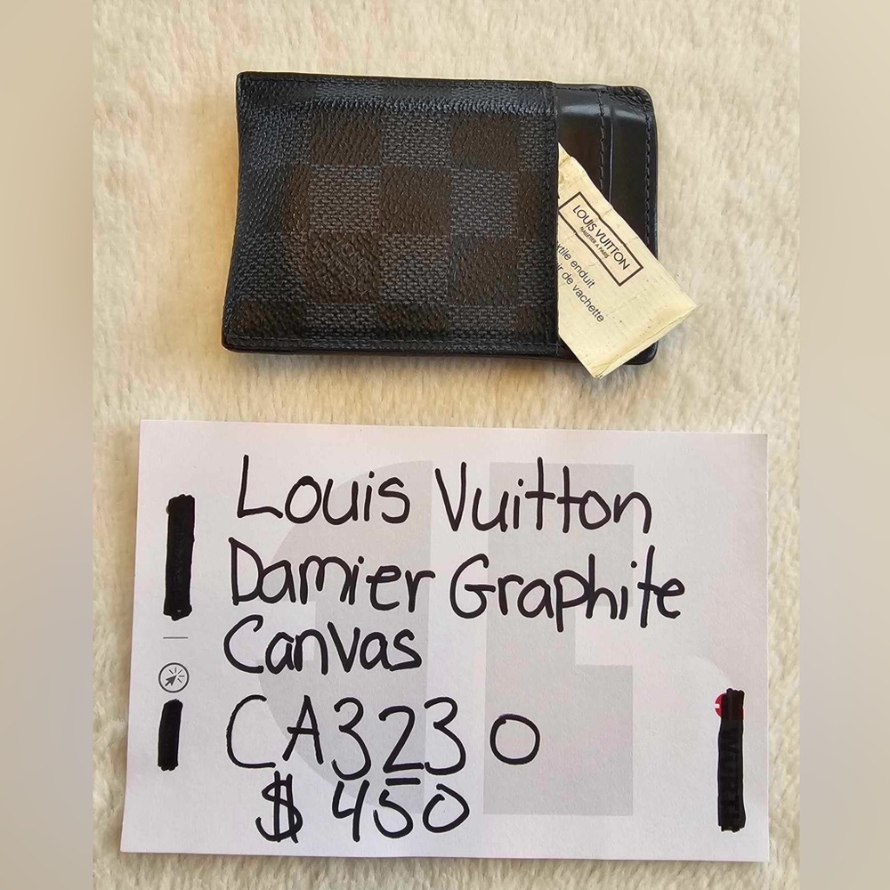 Louis Vuitton Men’s Coin Wallet